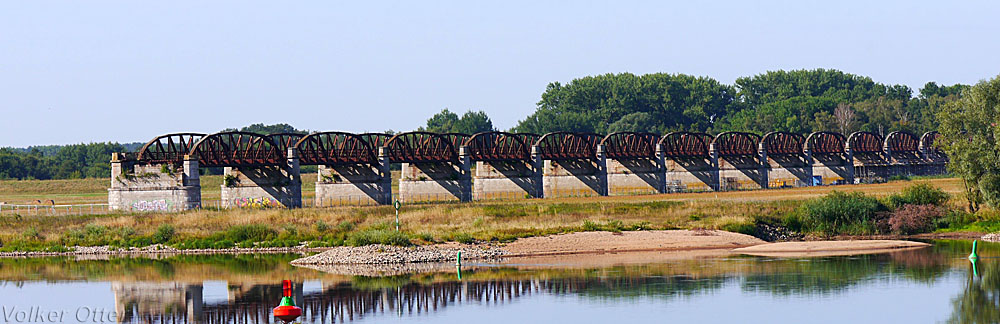 Ehemalige Eisenbahnbrücke bei Dömitz