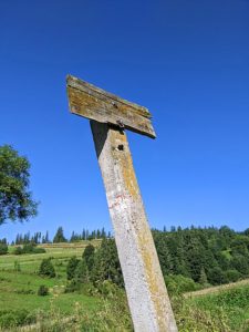 Abenteuerliche Wegweisung